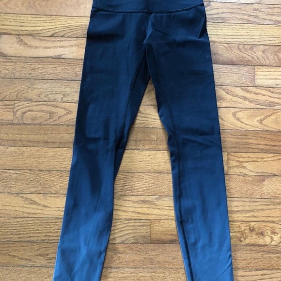 Love them they look blue but they are more of a gry - Picture 1 of 2